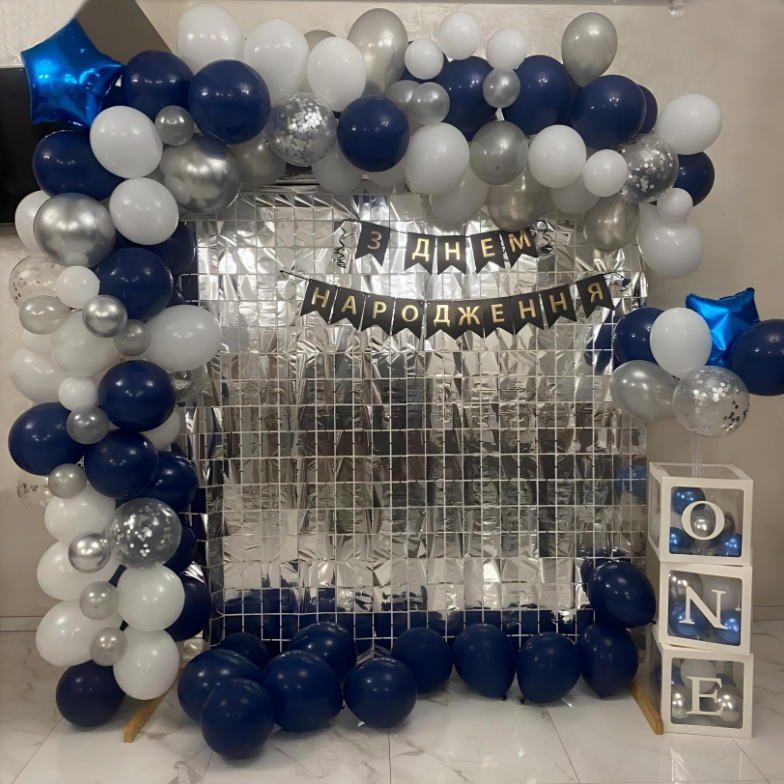 Фотозона з кульок Свято у стилі glamour (167 кульок)